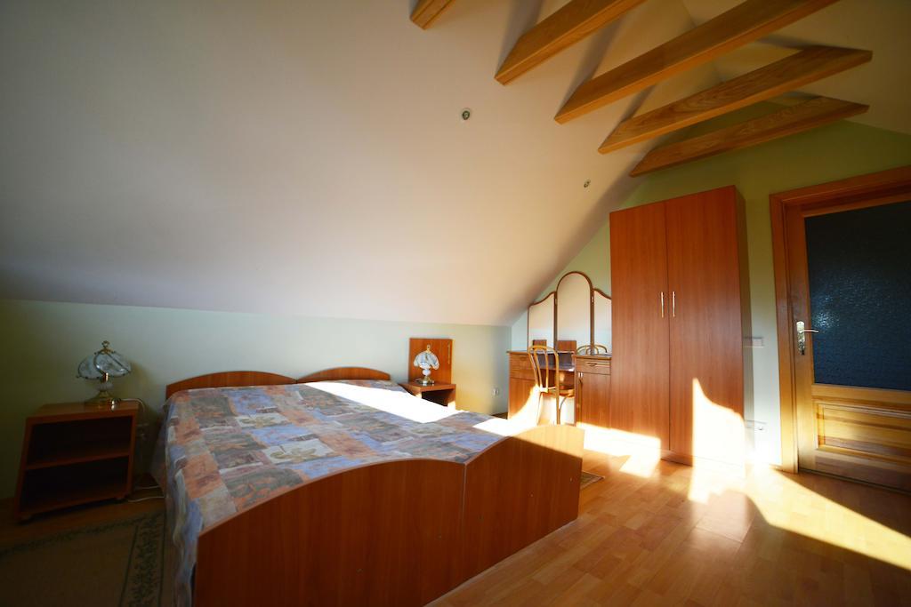 Birutes Apartments Palanga Quarto foto